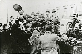 Виртуальная фотовыставка МИД России «Дипломатия и освободительная миссия Красной Армии в Центральной и Восточной Европе»